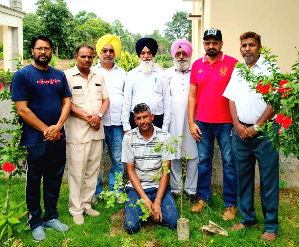 ਐਲਬੀਸੀਟੀ ਵੱਲੋਂ ਰੁੱਖ ਲਗਾਓ ਮੁਹਿੰਮ ਲਗਾਤਾਰ ਜਾਰੀ  ਪ੍ਰਧਾਨ ਭੋਲਾ